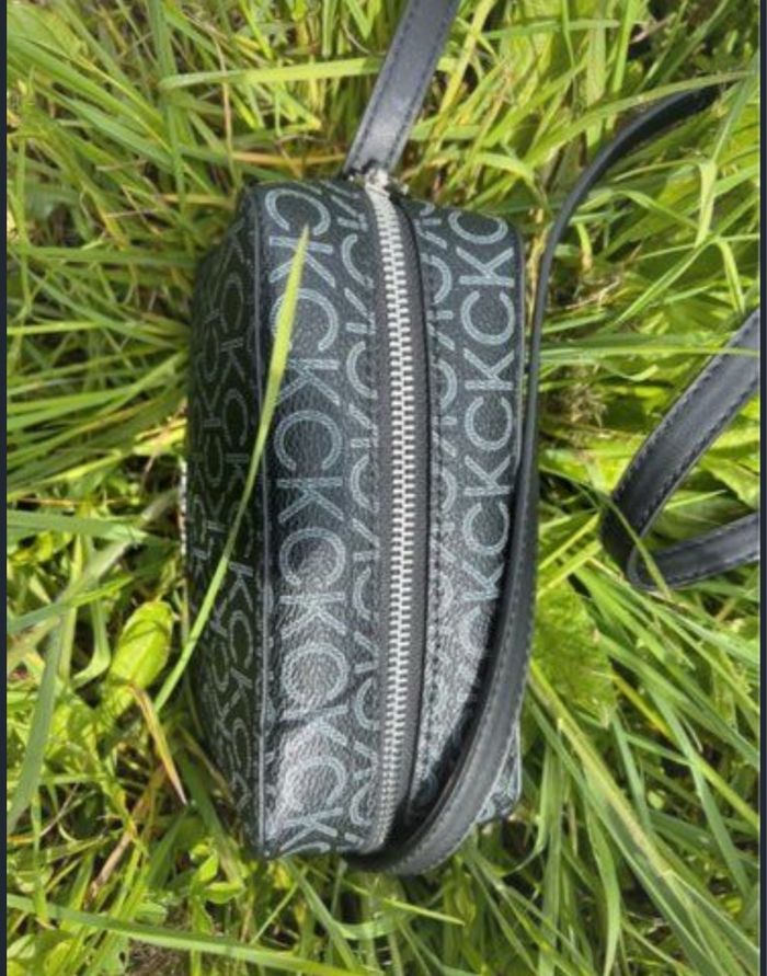 Sacoche Calvin Klein mixte - photo numéro 4