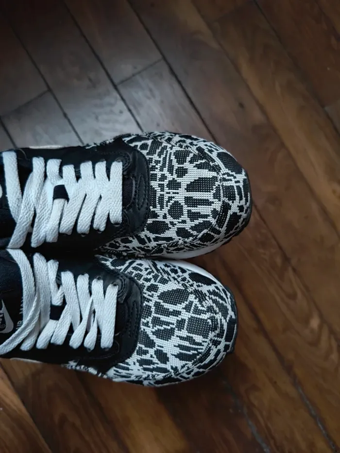 Wmns Air Max 1 Jcrd pointure 36,5 - photo numéro 16
