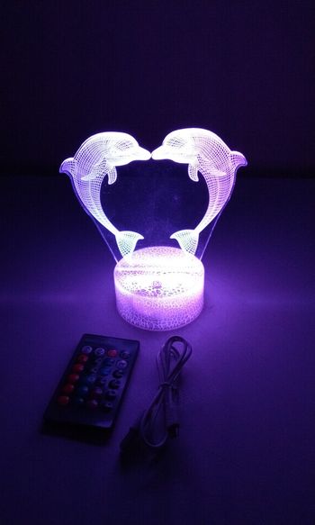 Lampe dauphin multicolore 