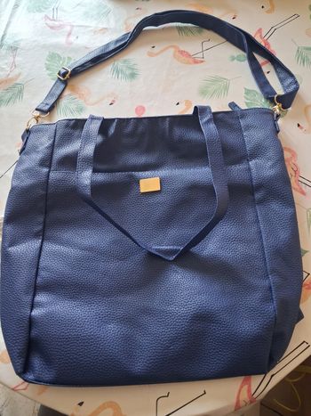 Joli sac à main bleu