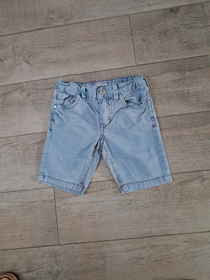 Short en jeans