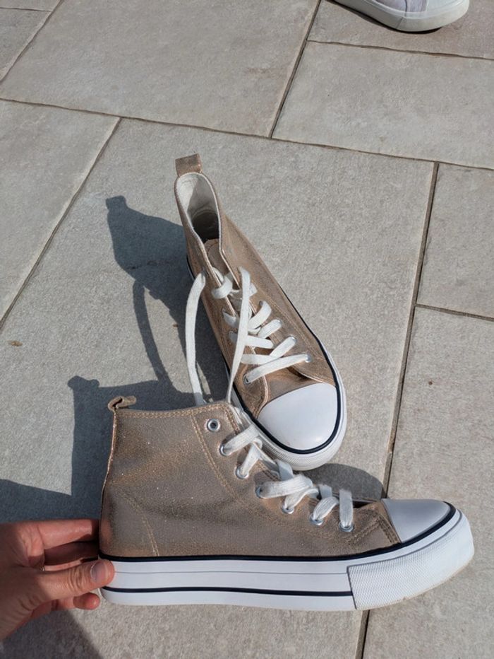 Superbes baskets montantes creeks T39 - photo numéro 2