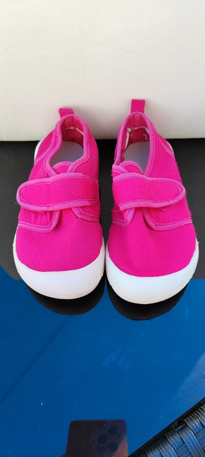 Chaussons en toile fille en taille 25