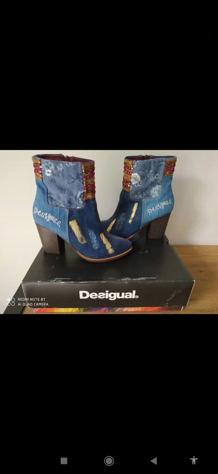 Bottines Desigual comme neuve 39