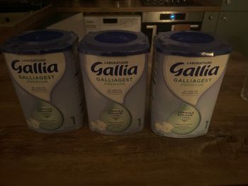 3 paquets de lait Galliagest 1er âge