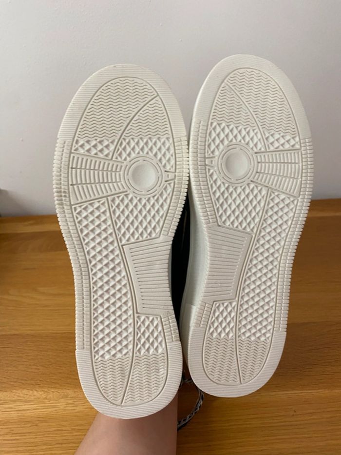 Baskets vertes et noires neuves taille 37 - photo numéro 4