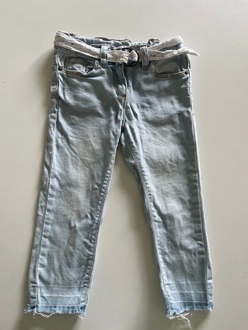 Pantalon jean 3/4 fille 6 ans TAO