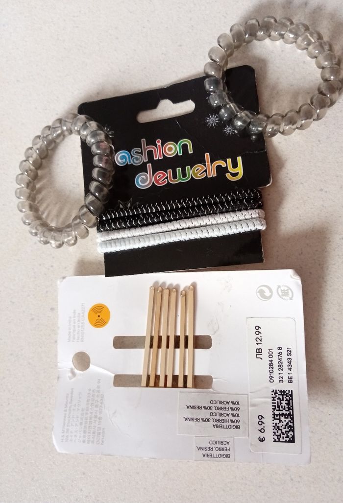 Lot coiffure 2 fille - photo numéro 2