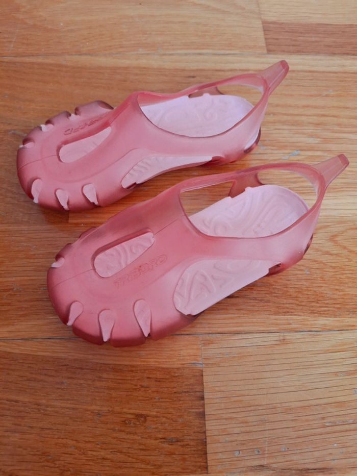 Chaussures de plage piscine Tribord Decathlon Pointure 26 rose clair