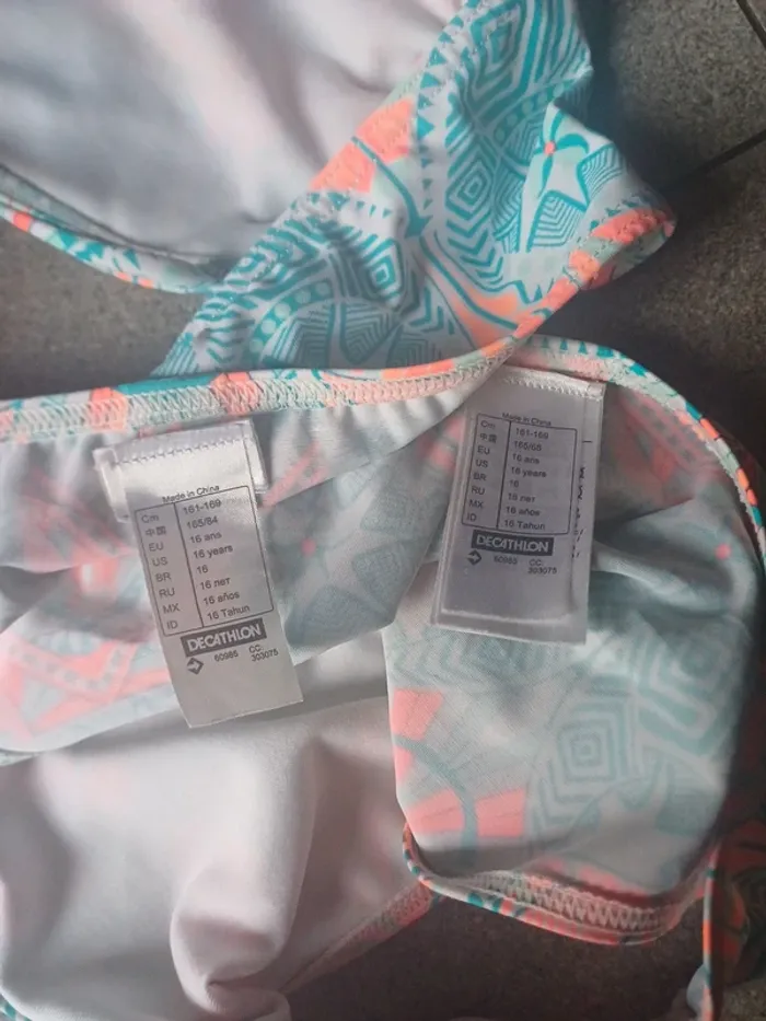 Maillot de bain motifs decathlon 16 ans - photo numéro 4