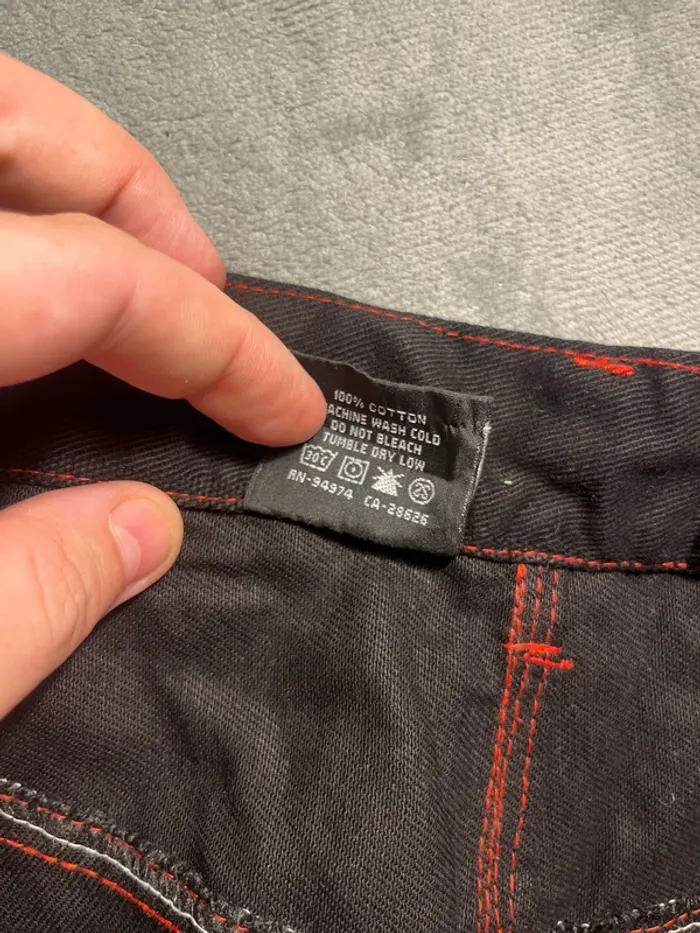 Short/Jort Stussy Embroidered Red Big Logo Back – Taille L - photo numéro 8