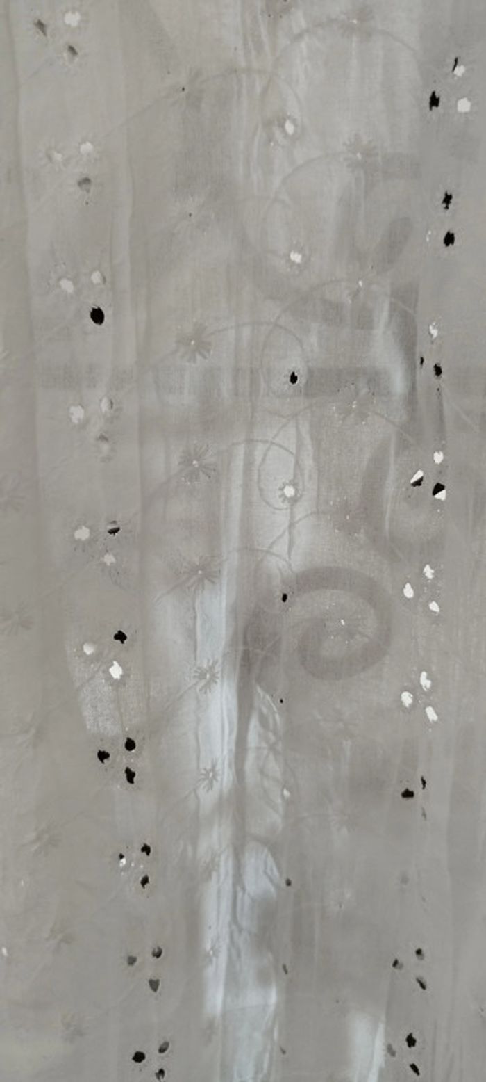 Chemisier brodé Armand Thiery. Taille 2. Très bon état - photo numéro 10