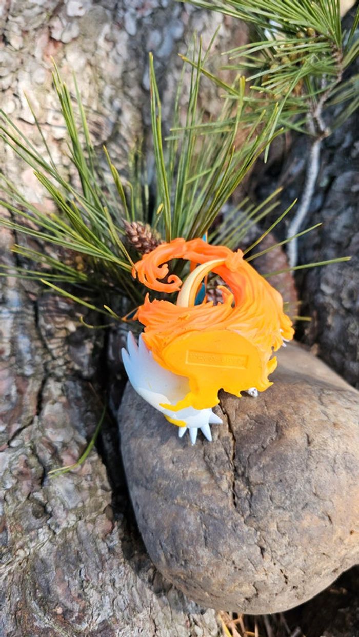 Super figurine Pokemon Nintendo Dracaufeu et Reshiram - photo numéro 13