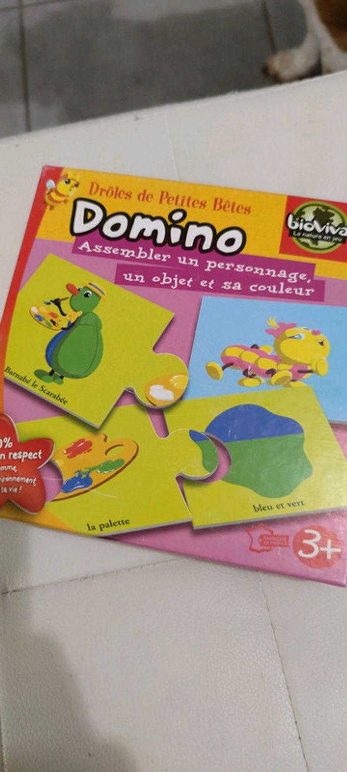 Jeu domino drôles de petites bêtes