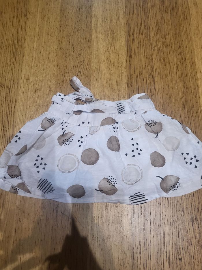 Magnifique jupe mayoral 12 mois - photo numéro 8