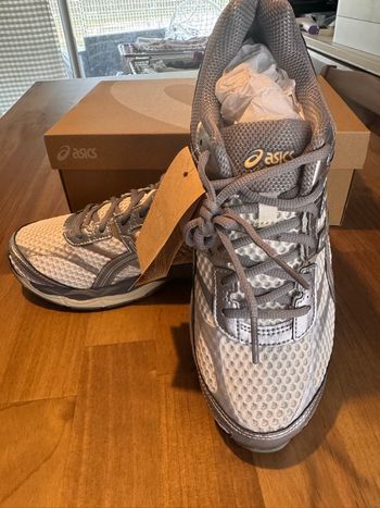 Asics gel neuve 