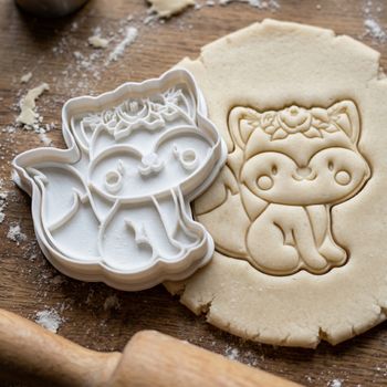 Emporte-pièce Renard Kawaii Couronne de Fleurs - Découpoir Pâtisserie et Sablés