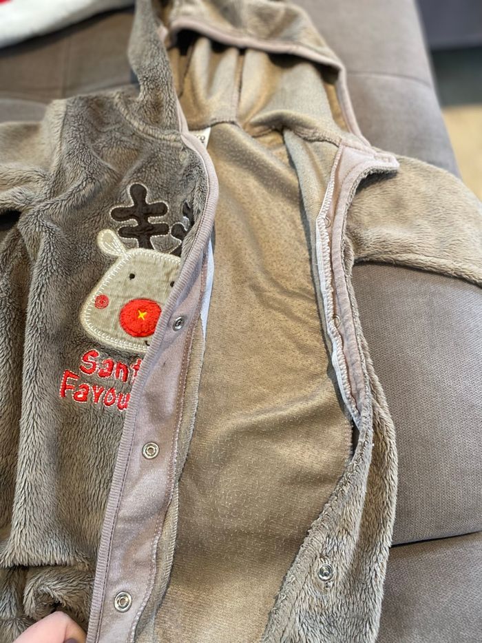 Pyjama et bonnet de Noël 3 mois - photo numéro 6