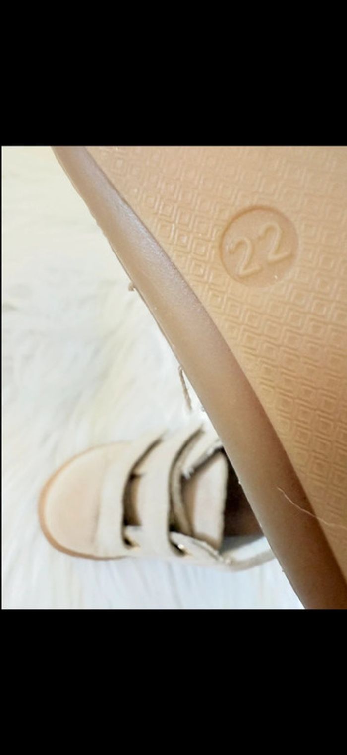 Chaussures bébé Obaïbi / Okaïdi – Taille 22 – beige – Neuf avec étiquette - photo numéro 5