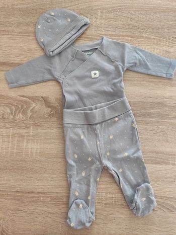 Ensemble body pantalon bonnet