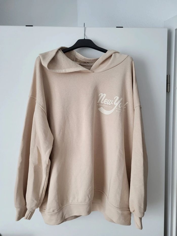 Sweat à capuche pour femme beige New York - photo numéro 2