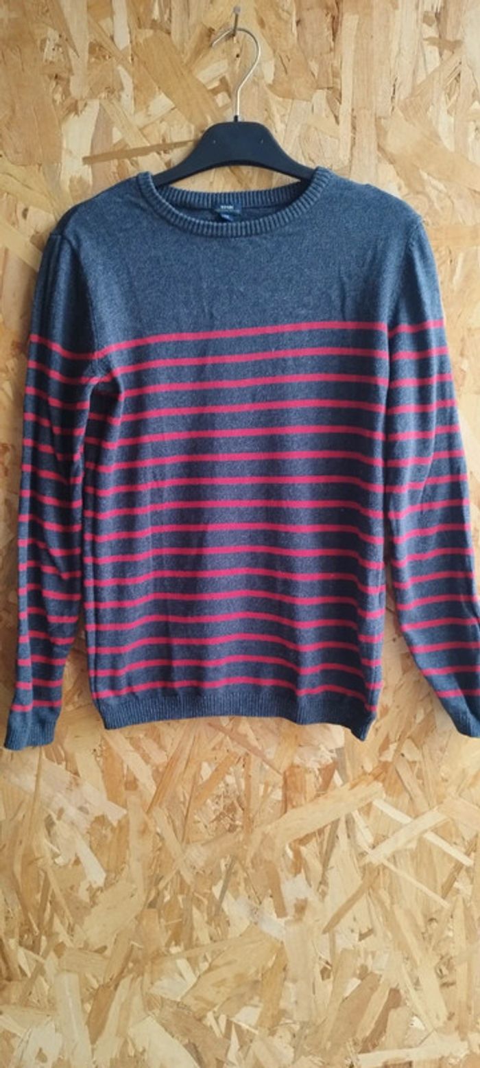 Pull rayé