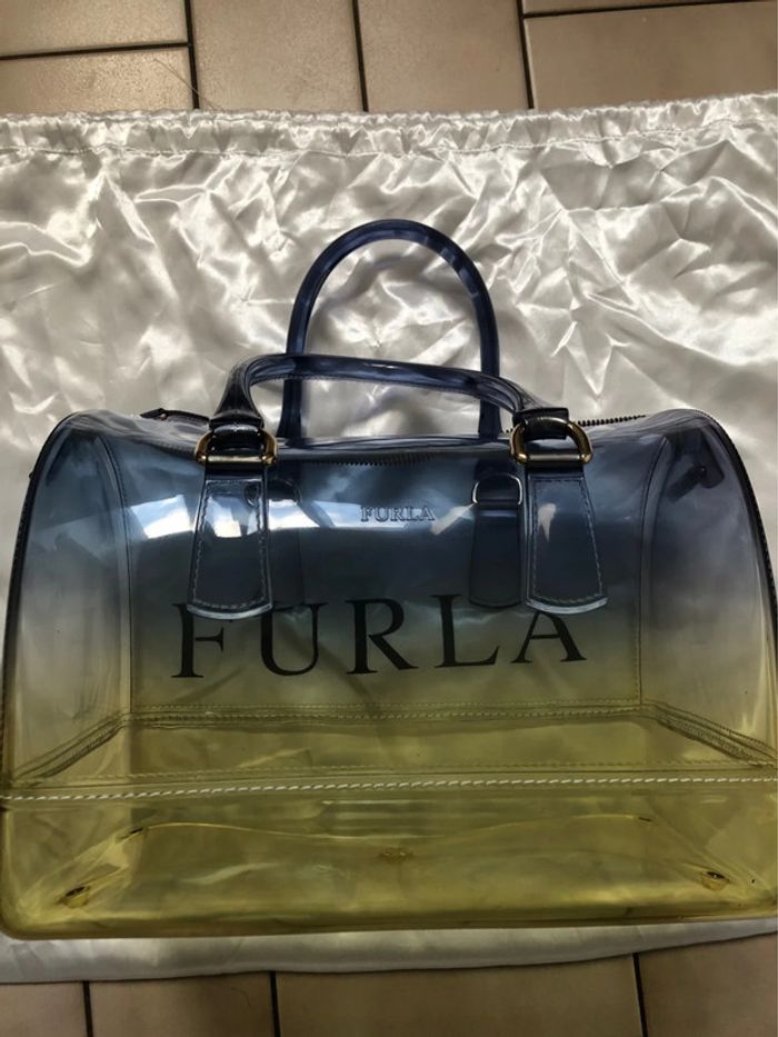 Sac Candy bag bicolore jaune et bleu Furla - photo numéro 4