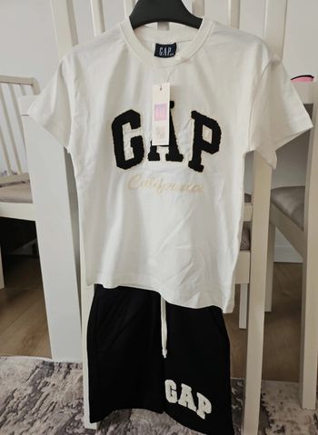 Ensemble fille gap