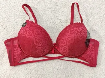 Soutien gorge 95B Lili et Zoé framboise neuf