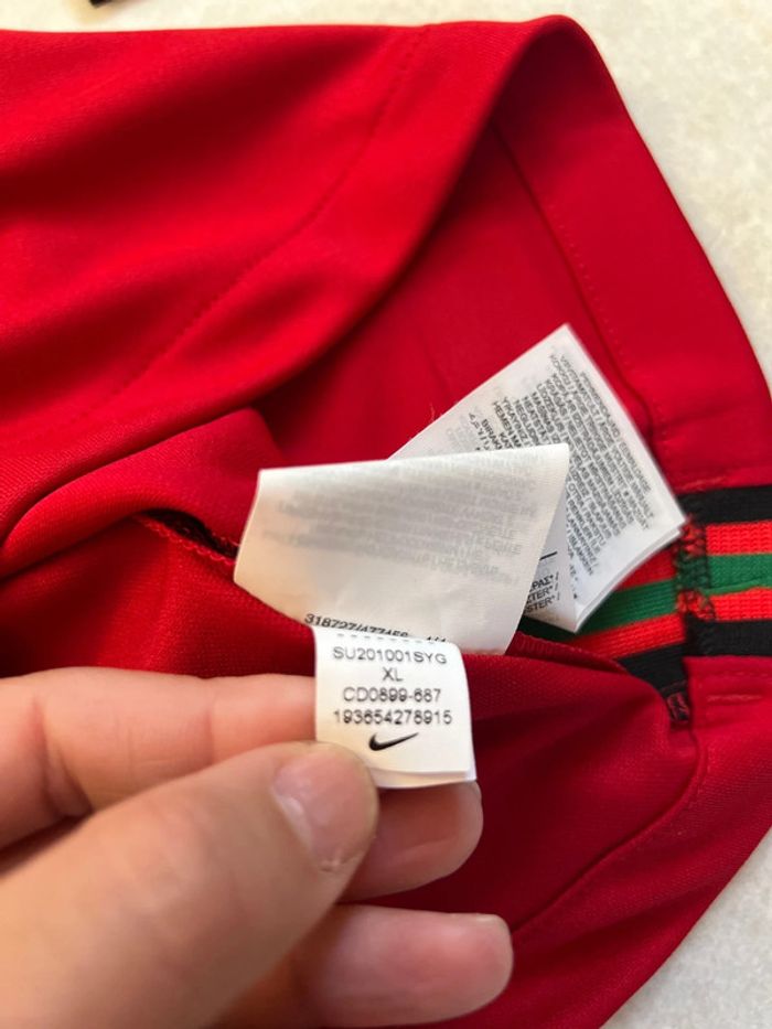 Maillot de foot Nike, équipe de Brésil taille XL authentique neuf - photo numéro 8