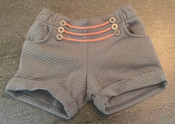 short orchestra 2 ans excellent état très peu porté