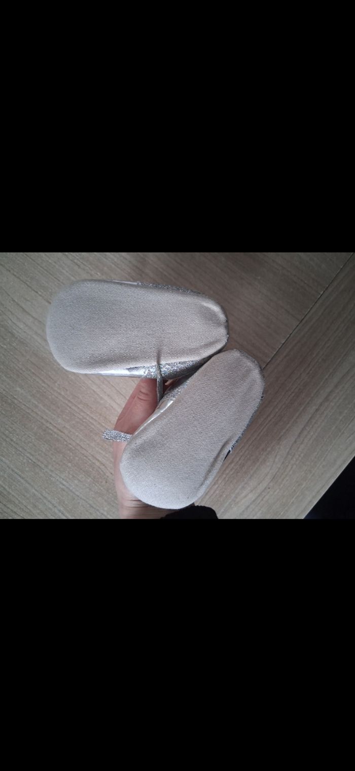 Chaussures bébé fille - photo numéro 2