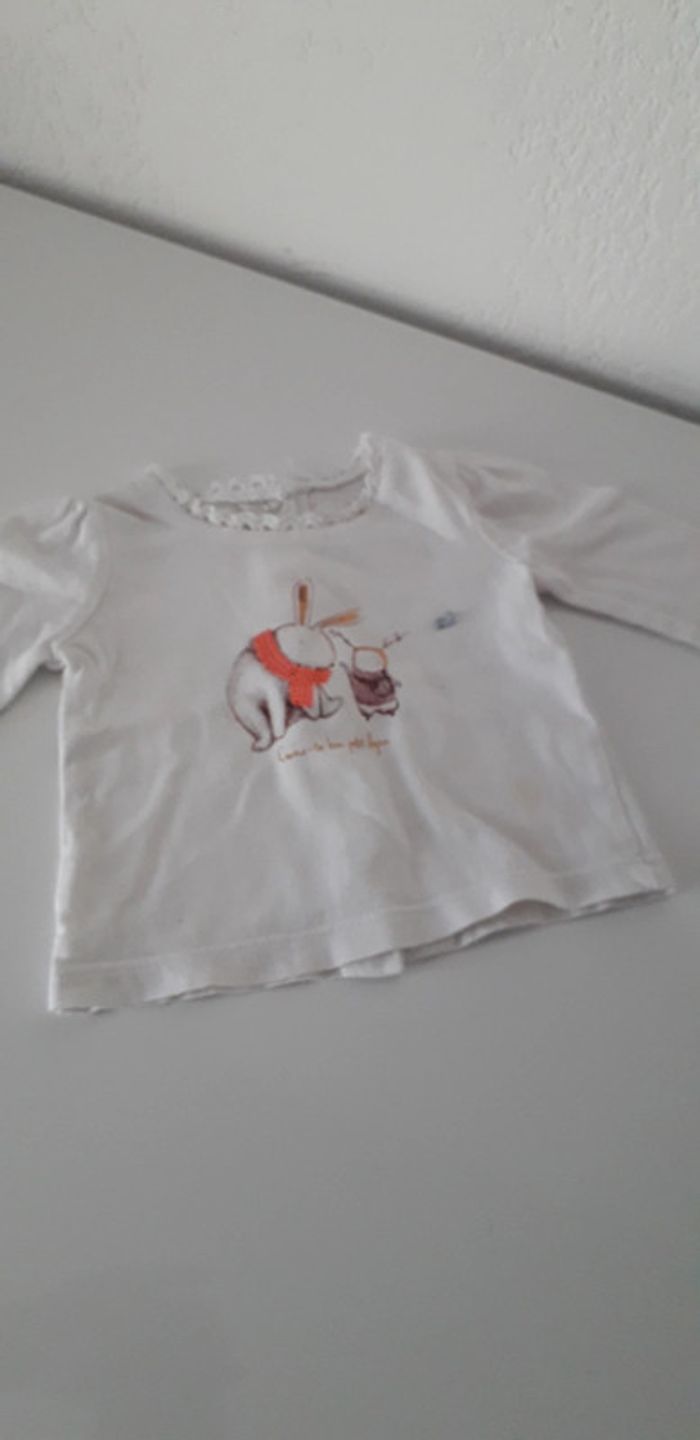 T.shirt manches longues 1 mois
