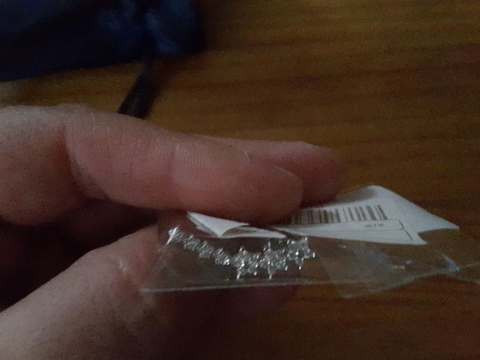 Boucle d'oreille neuve - photo numéro 2