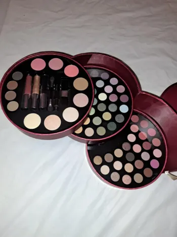 Palette maquillage Iconic Glam – Nocibé