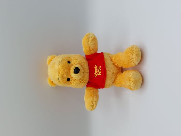 Peluche doudou Winnie l’ourson DISNEY NICOTOY SIMBA 22 cm TBE