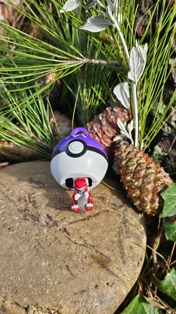 Super figurine Pokemon Nintendo porte clé import japon groudon 