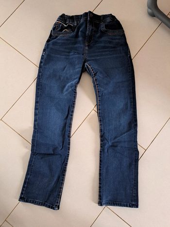 Jean 12 ans