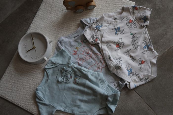 Bodys disney manches courtes 6mois