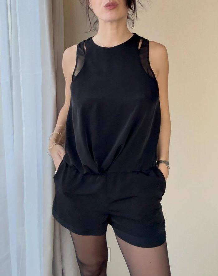 Combishort noir Zara taille S très bon état - photo numéro 2