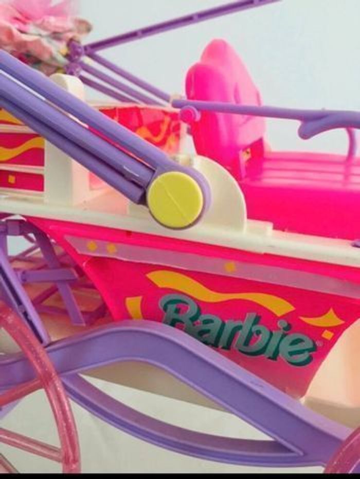 Barbie vintage années 90 cheval et sa calèche - photo numéro 2