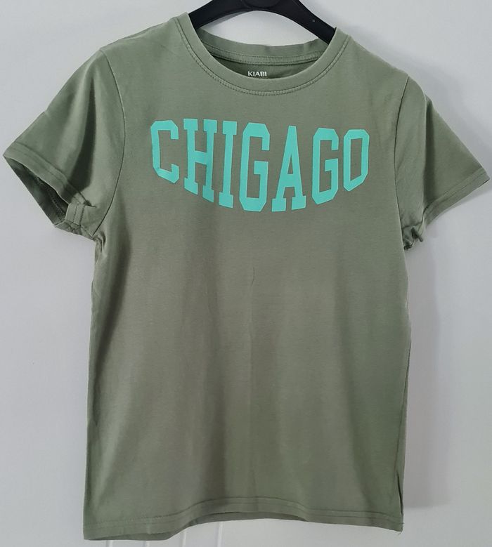 Joli Tee-Shirt Vert - T. 10 ans