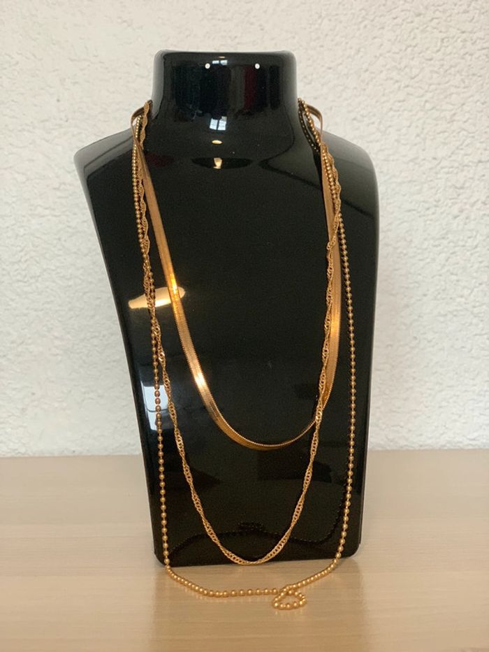Collier 3 chaînes.