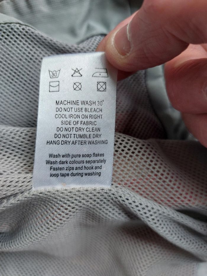 Imperméable coupe vent Gelert taille 5 / 6 ans - photo numéro 7