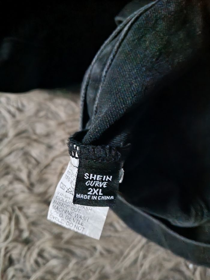 Veste en jean noir à boutons taille 2xl - photo numéro 4