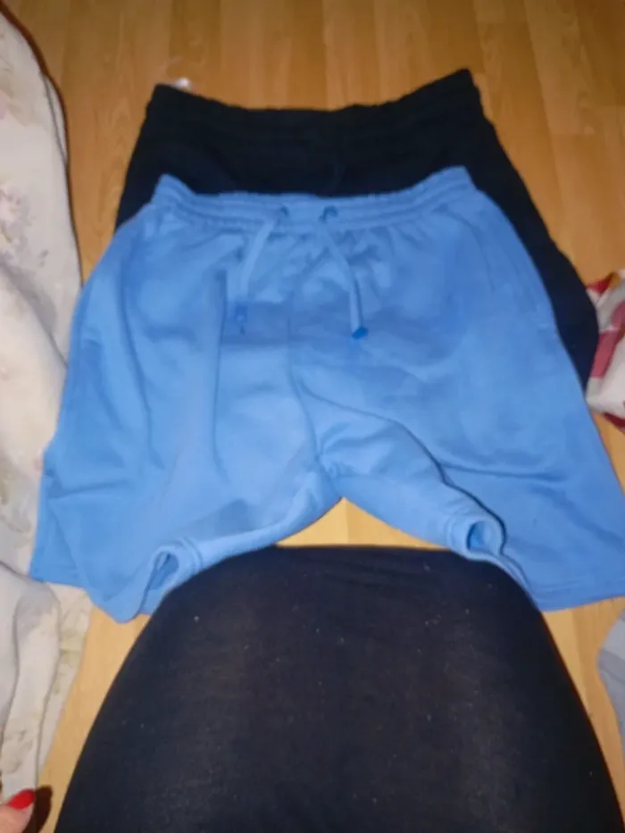 Deux short en coton t m