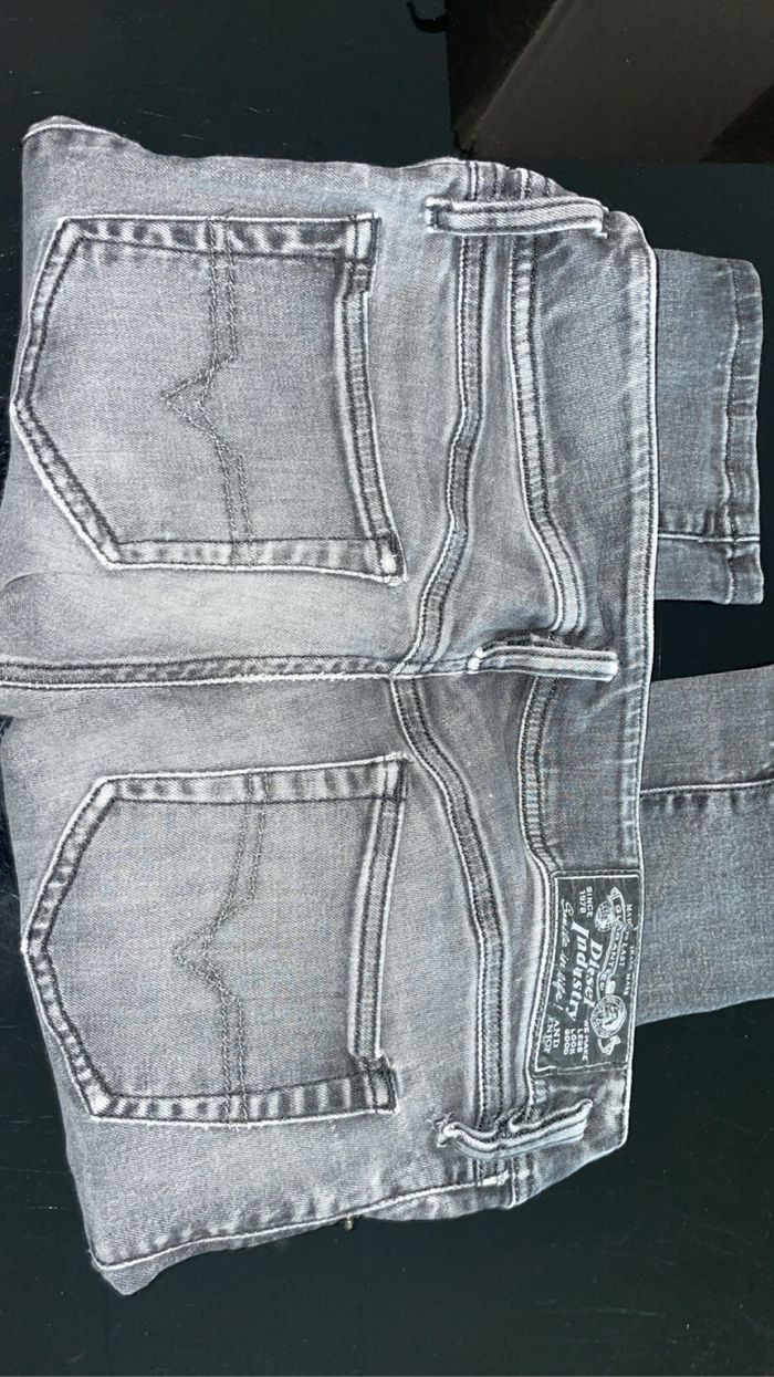 Jeans diesel - photo numéro 3