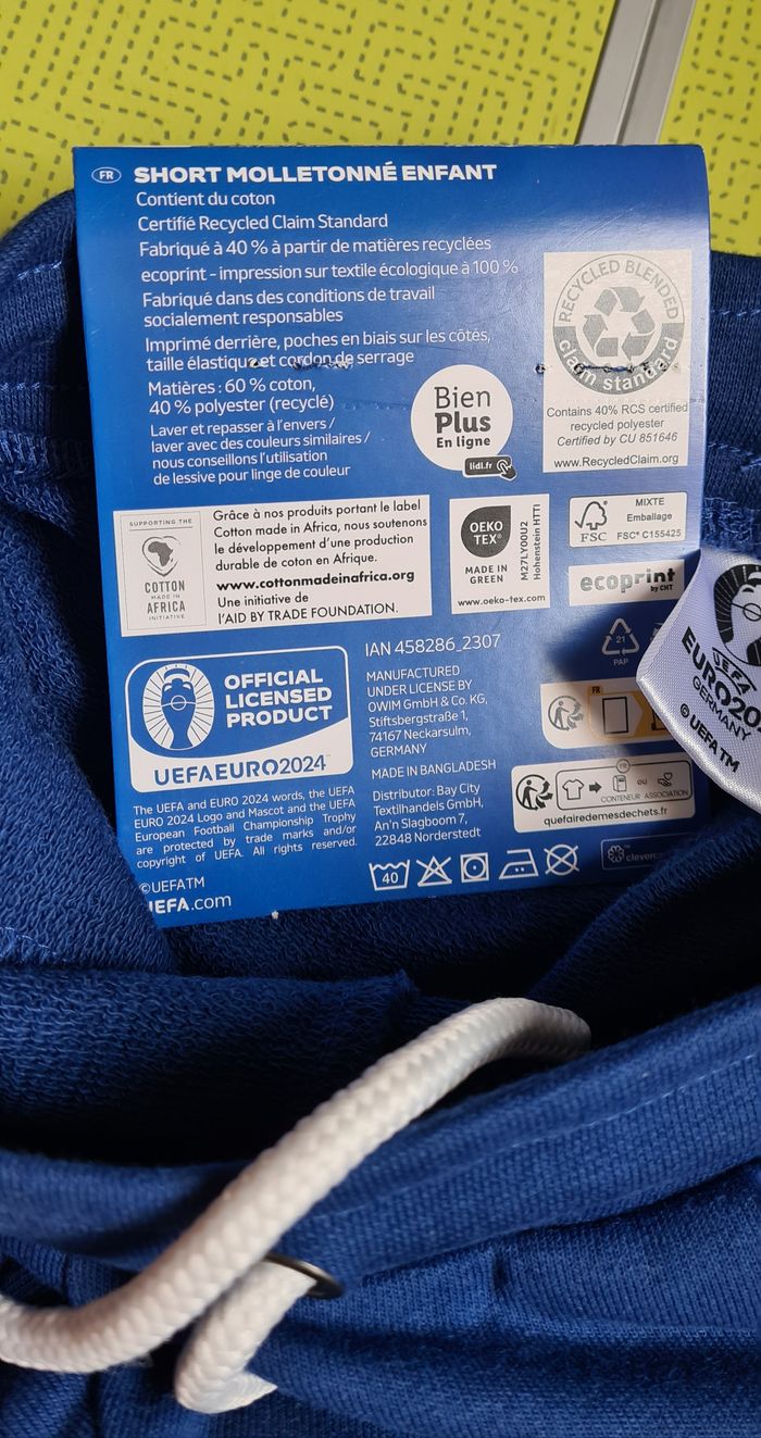 Short molletonné UEFA Euro 2024 - neuf - 2/4 ans - photo numéro 8
