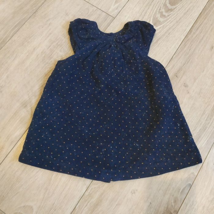 Petite robe en velours 3 mois