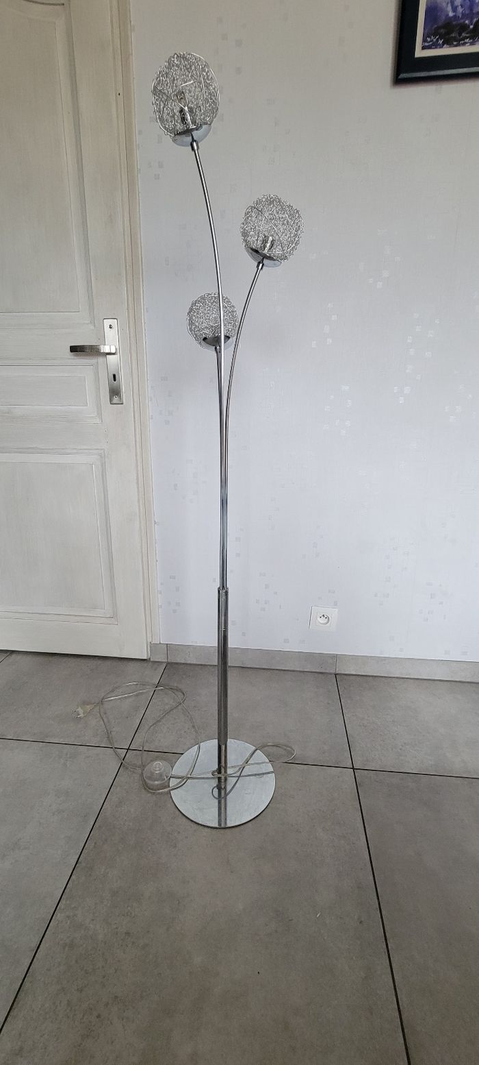 Lampe décoration sur pieds - photo numéro 3